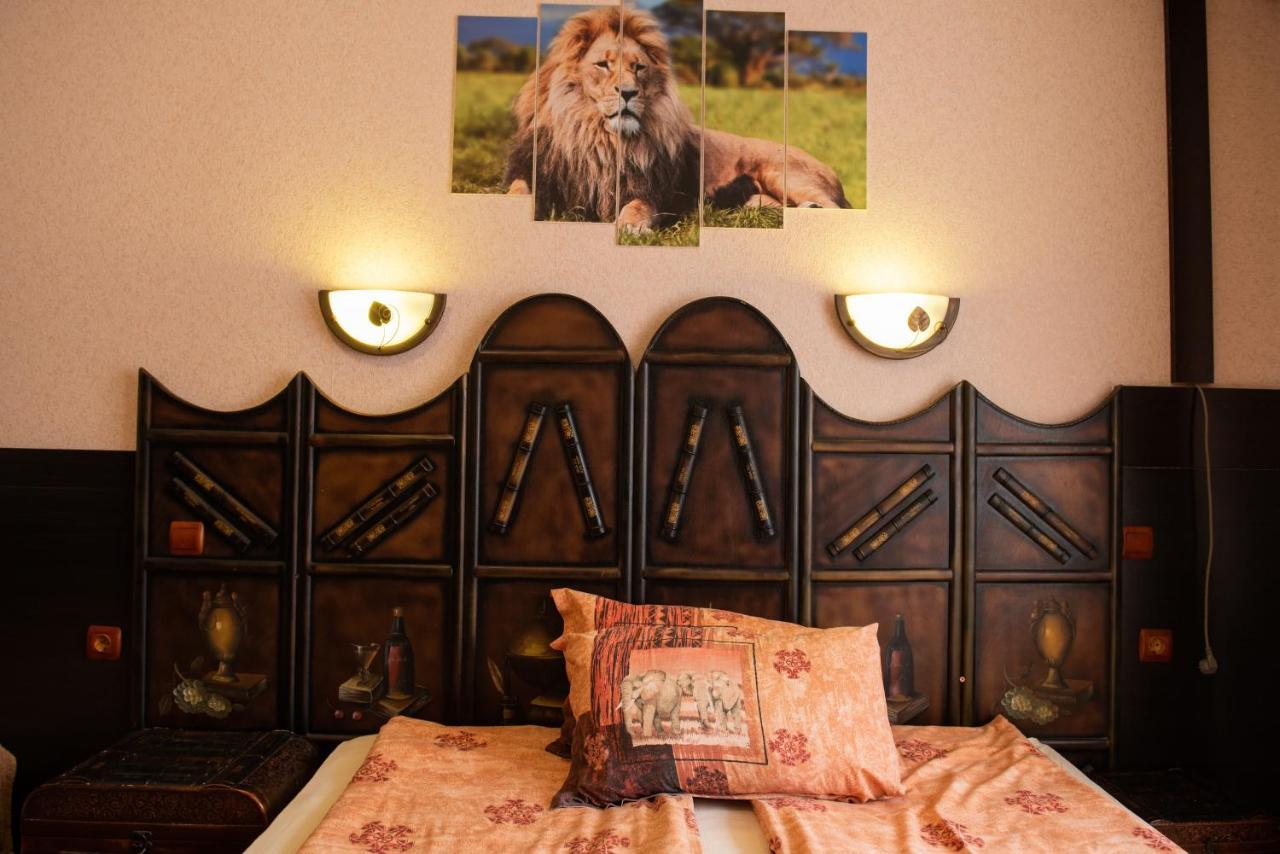 Family Hotel Enica Teteven Extérieur photo