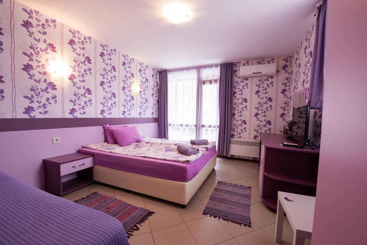 Family Hotel Enica Teteven Extérieur photo
